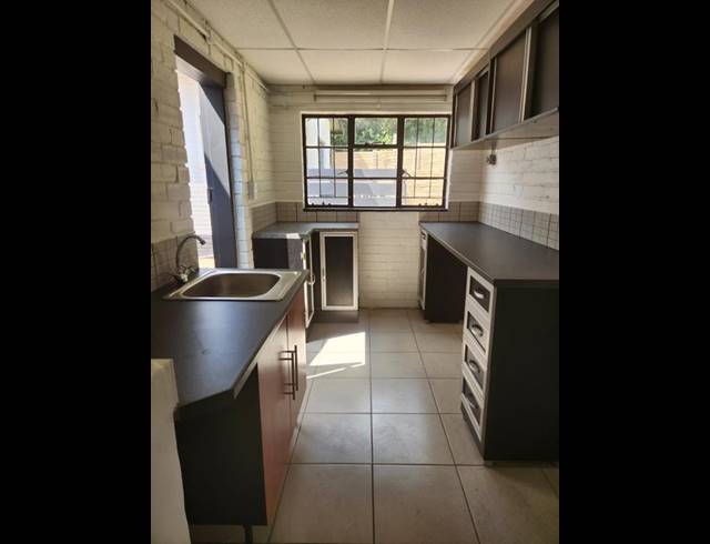 1 BEDROOM PROPERTY TO RENT IN RIETONDALE